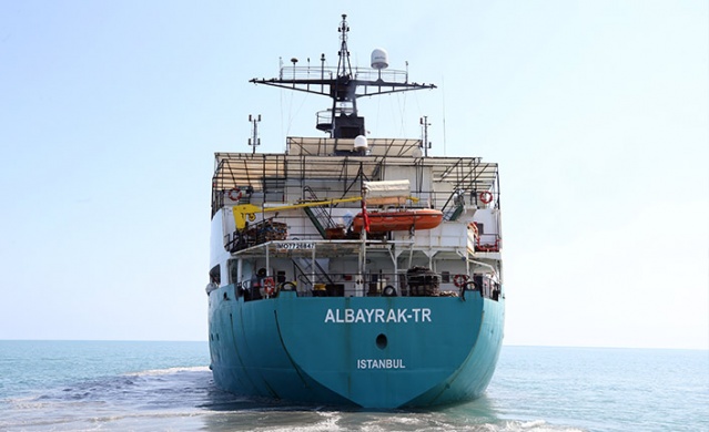 Trabzon Limanı'nda 30 yıl sonra yapılan dip taramasında 100 ton çöp çıktı. Foto Haber 13