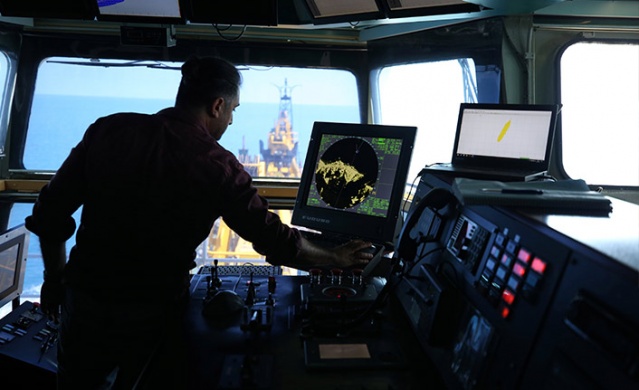 Trabzon Limanı'nda 30 yıl sonra yapılan dip taramasında 100 ton çöp çıktı. Foto Haber 10