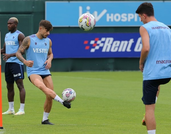 Trabzonspor   Lig'in ilk haftasında karşılaşacağı İstanbulspor maçı hazırlıklarını tamamladı. Foto Haber - 4 Ağustos 2022 43