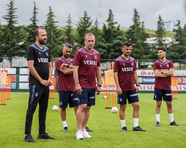 Trabzonspor   Lig'in ilk haftasında karşılaşacağı İstanbulspor maçı hazırlıklarını tamamladı. Foto Haber - 4 Ağustos 2022 13