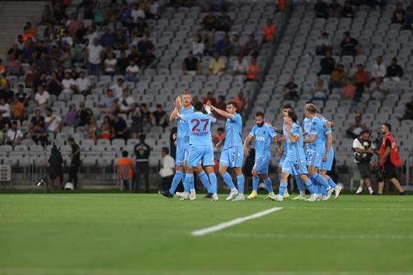 İstanbulspor - Trabzonspor maçında neler oldu? 15 Eylül 2022 - Foto Haber 39