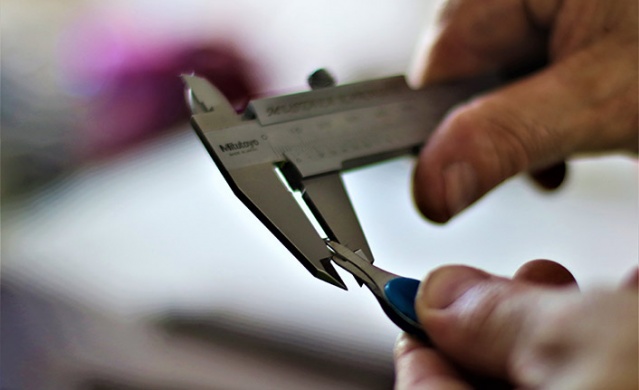 4 milimetrelik bıçak yaptı, Guinness'e girmek istiyor. Foto Haber 5