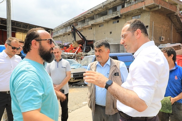 Günnar ve Ekim vatandaşlarla bir araya geldi. Foto Haber 6