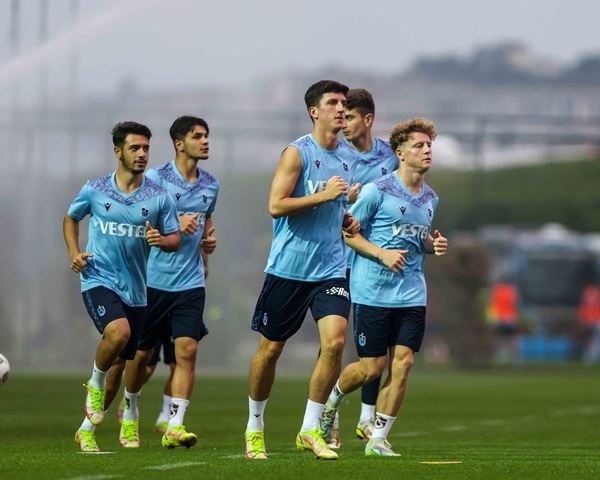 Trabzonspor Atakaş Hatayspor hazırlıklarını sürdürüyor. 10 Ağustos 2022 - Foto Haber 17