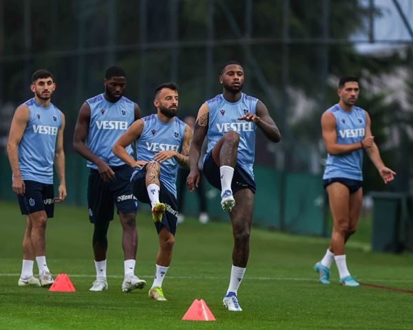 Trabzonspor Atakaş Hatayspor hazırlıklarını sürdürüyor. 10 Ağustos 2022 - Foto Haber 40