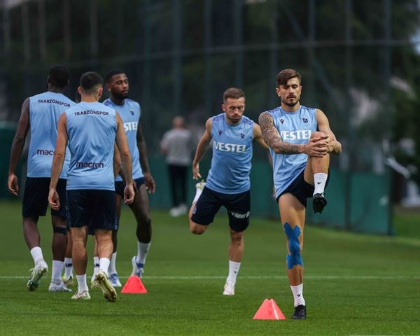 Trabzonspor Atakaş Hatayspor hazırlıklarını sürdürüyor. 10 Ağustos 2022 - Foto Haber 35