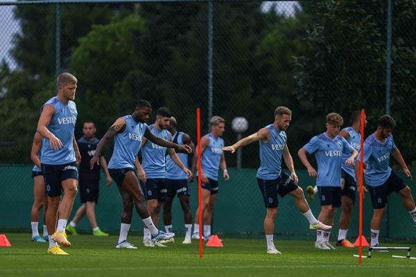 Trabzonspor Atakaş Hatayspor hazırlıklarını sürdürüyor. 10 Ağustos 2022 - Foto Haber 26