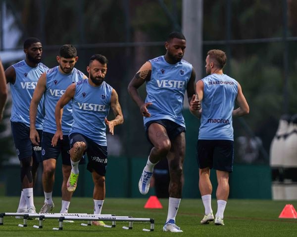 Trabzonspor Atakaş Hatayspor hazırlıklarını sürdürüyor. 10 Ağustos 2022 - Foto Haber 43