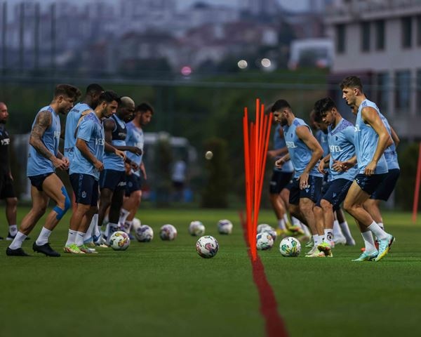 Trabzonspor Atakaş Hatayspor hazırlıklarını sürdürüyor. 10 Ağustos 2022 - Foto Haber 30