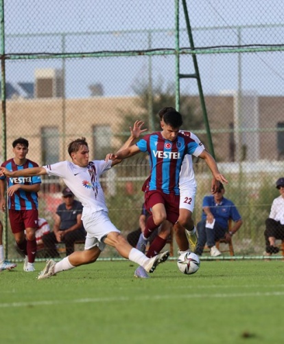 Trabzonspor rezerv takımı Hatayspor ile berabere. Foto Haber 16