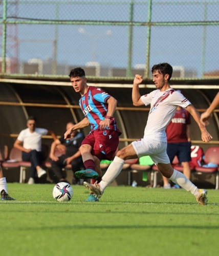 Trabzonspor rezerv takımı Hatayspor ile berabere. Foto Haber 10
