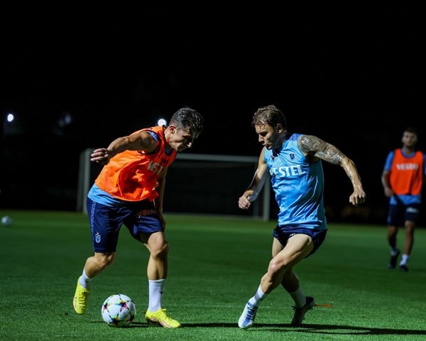 Trabzonspor Kopenhag maçı hazırlıklarına başladı! Bardhi ilk antrenmanında. Foto Galeri 33