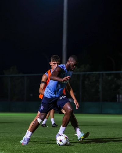Trabzonspor Kopenhag maçı hazırlıklarına başladı! Bardhi ilk antrenmanında. Foto Galeri 15