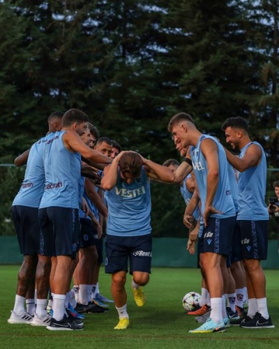 Trabzonspor Kopenhag maçı hazırlıklarına başladı! Bardhi ilk antrenmanında. Foto Galeri 41