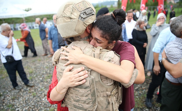 Suriye'ye gidecek Komandolar bayraklar ve dualarla uğurlandı 19