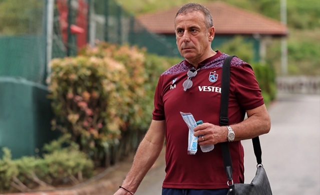 Trabzonspor, Antalya'ya uçtu. Foto Galeri 17