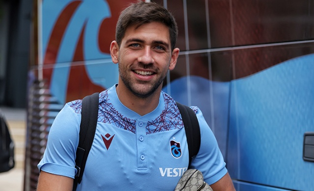 Trabzonspor, Antalya'ya uçtu. Foto Galeri 24