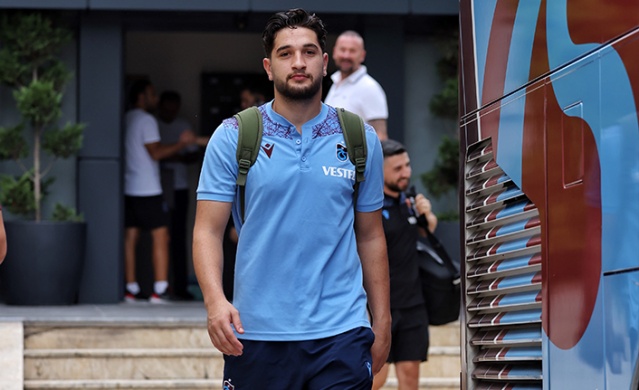 Trabzonspor, Antalya'ya uçtu. Foto Galeri 28