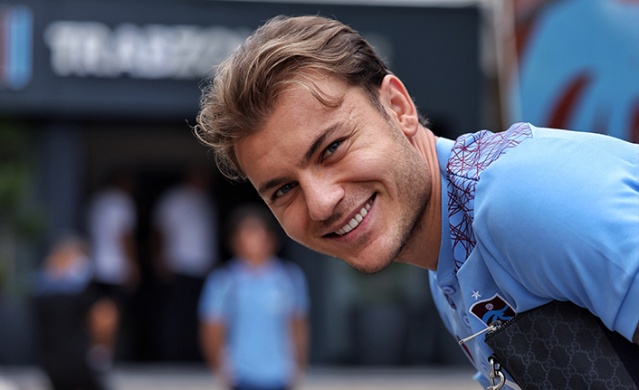 Trabzonspor, Antalya'ya uçtu. Foto Galeri 12