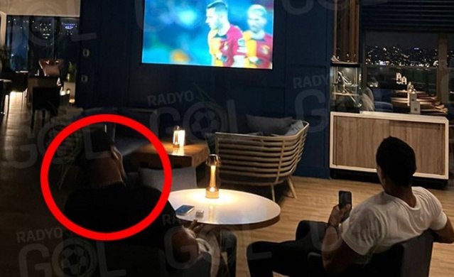 Nwakaeme İstanbul yolcusu! İşte o kareler: Foto Galeri 3