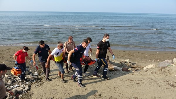 Ordu’da yamaç paraşütü kumsala düştü: 2 yaralı - Foto Galeri 2