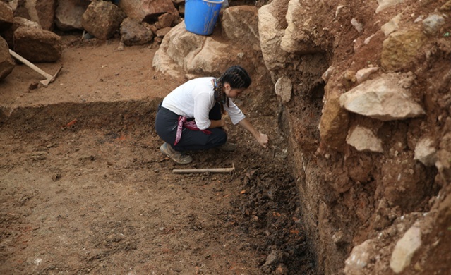 Kurul Kalesi'ndeki kazılarda tarihin izi sürülüyor. Foto Galeri 12