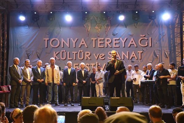 Tereyağın memleketinde büyük coşku. Festivalin 19. yapıldı. Foto Haber 12