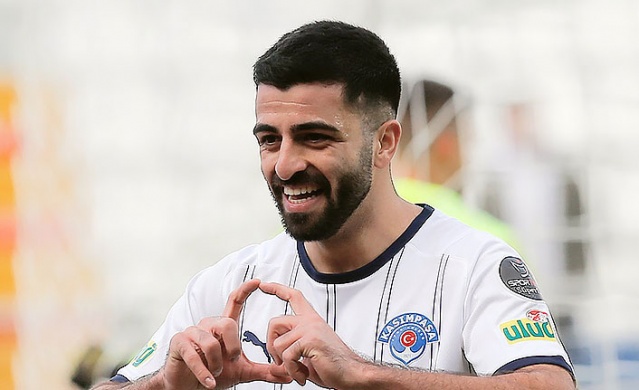 Trabzonspor Umut Bozok'u Trabzon'a getiriyor! İşte geliş saati. Foto Haber 4