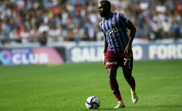Trabzonspor'da yıldız ismin transferine Avcı onay verdi. Foto Haber 7