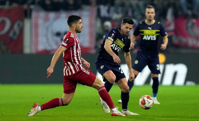 Trabzonspor yıldız isimden vazgeçmedi! Son bir hamle. Foto Haber 2