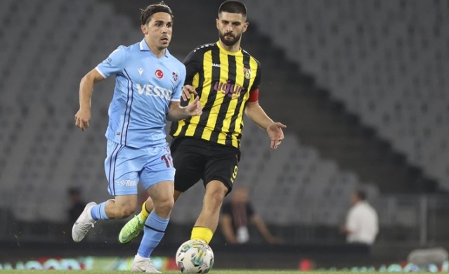 Trabzonspor'dan iki yıldıza yeni sözleşme. 6 Eylül 2022 8