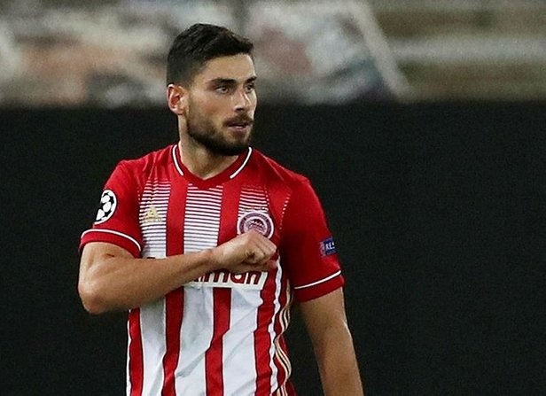 Trabzonspor'a Masouras transferinde engel. Foto Haber 10