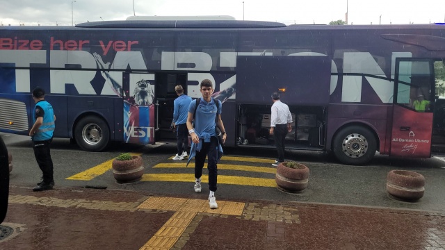 Trabzonspor Macaristan'a uçtu. Foto Haber 7