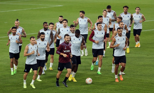 Trabzonspor, Ferencvaros maçı hazırlıklarını tamamladı. Foto Galeri 11
