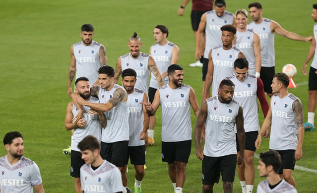 Trabzonspor, Ferencvaros maçı hazırlıklarını tamamladı. Foto Galeri 2