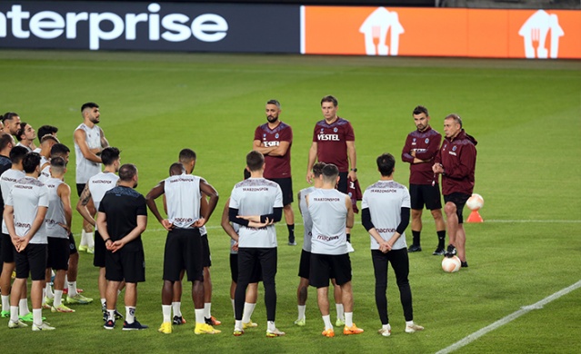 Trabzonspor, Ferencvaros maçı hazırlıklarını tamamladı. Foto Galeri 20