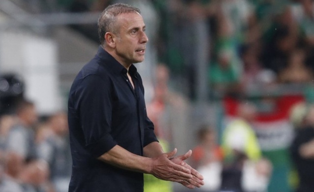 Trabzonspor'da Avcı, oyuncuları böyle motive etti. Foto Haber 9