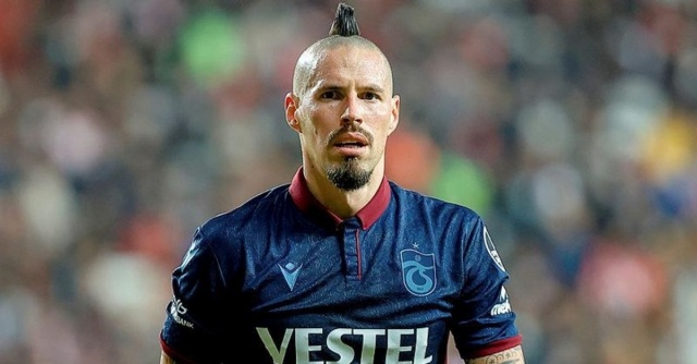 Trabzonspor'da revizyon! Abdullah Avcı'dan flaş Hamsik kararı. Foto Haber 6