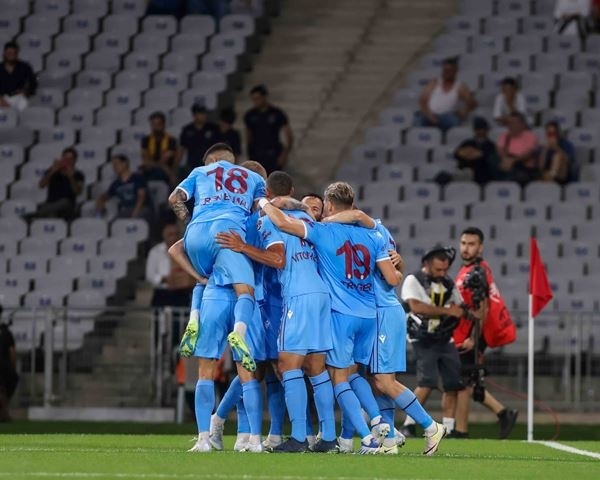 İşte Trabzonspor'un Adana Demirspor maçı muhtemel 11'i. Foto Haber 3