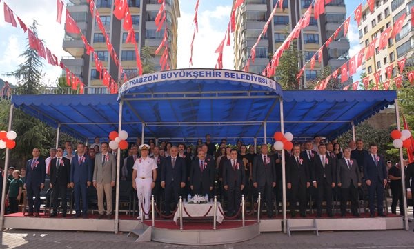 Trabzon’da Eğitim-Öğretim yılı törenle başladı! Foto Haber 11