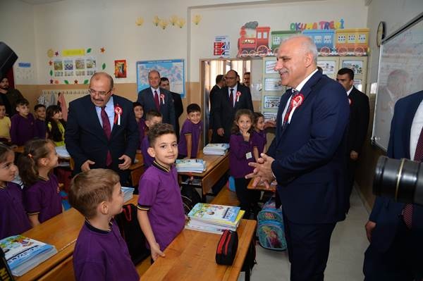 Trabzon’da Eğitim-Öğretim yılı törenle başladı! Foto Haber 24