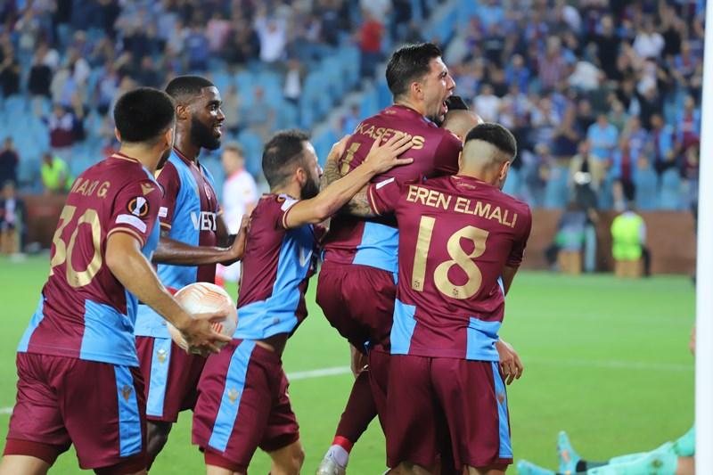 Trabzonspor'da yıldız isim için yorum geldi! "Fişi çekti"  - Foto Haber 4