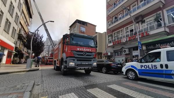 Rize'de korkutan yangın! Dumanlar yükseldi. Foto Galeri 5