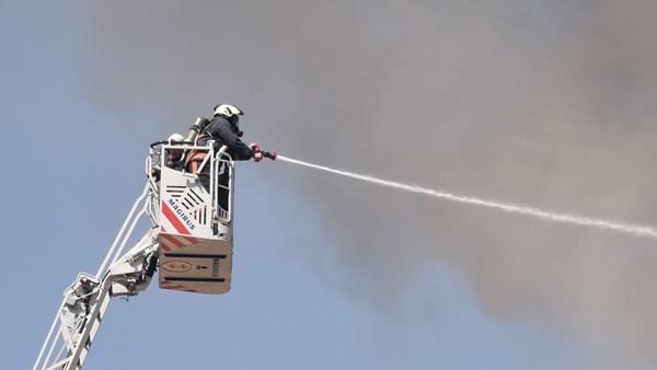Rize'de korkutan yangın! Dumanlar yükseldi. Foto Galeri 3