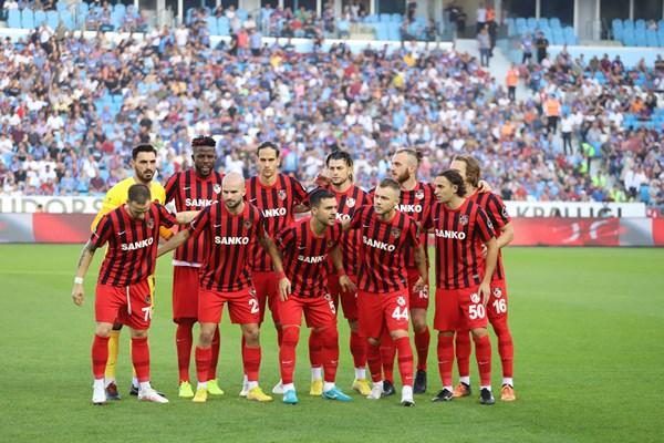 Trabzonspor Gaziantep FK maçında neler yaşandı? Foto Haber 15