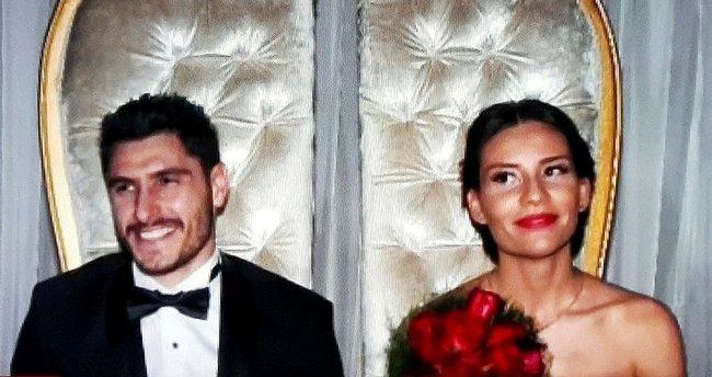 Özer Hurmacı ile eşinin darp davasında karar çıktı! İşte verilen ceza! - Foto Haber 10