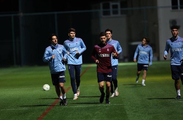 Trabzonspor hazırlıklara başladı. Foto Haber 35