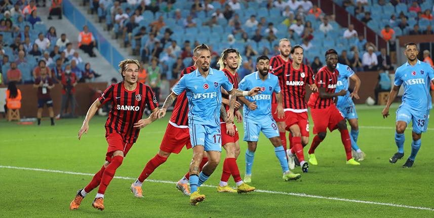 Süper Lig'de gençlere forma yok! Trabzonspor'dan iki isim... Foto Haber 3