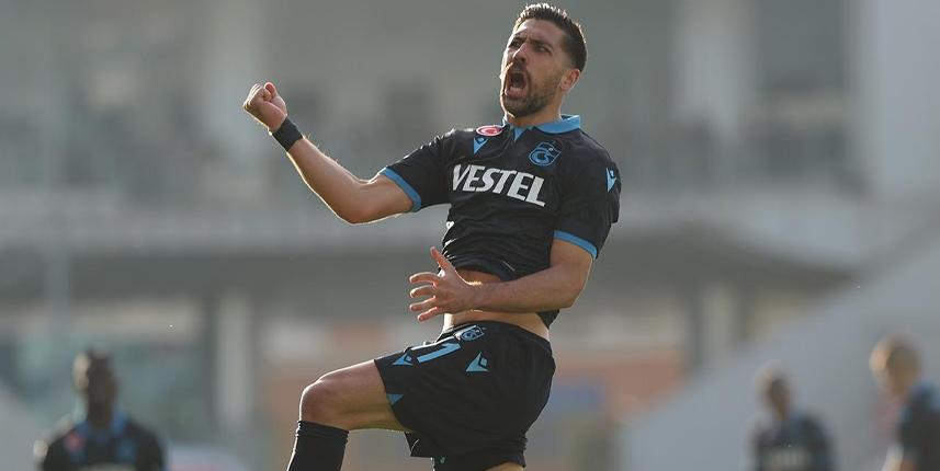 Trabzonspor'da Abdullah Avcı'nın dokunuşu sonrası yıldız isim coştu! Foto Haber 8