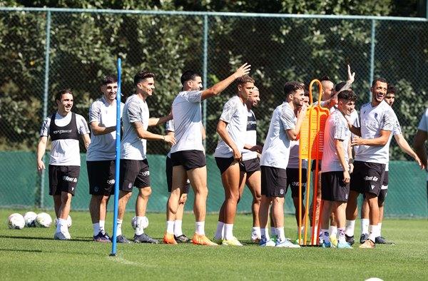 Trabzonspor'da zorlu ekim ayı. Foto Haber 8